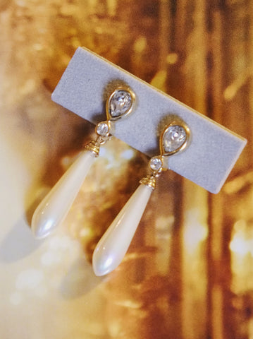 Chr Dior pearl drops earrings (Vintage) | on slowness
