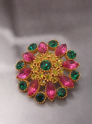 Sphinx Jewels of India crystals brooch (vintage) | on slowness