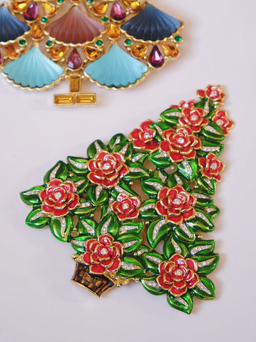 Cristobal XL enamel Christmas tree brooch (vintage) | on slowness