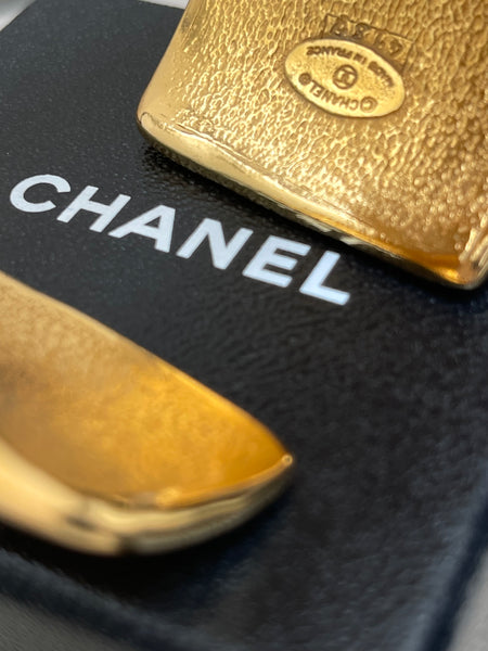 CHANEL Golden Weaving Bangle (vintage)