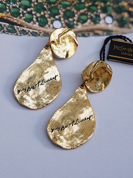 Pre-loved Vintage YSL Yves Saint Laurent chunky golden earrings | on slowness