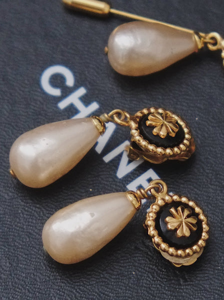 CHANEL clover with pearl drops earrings and pin (vintage)