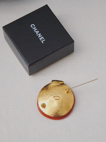 CHANEL dark orange irregular stone brooch (vintage)