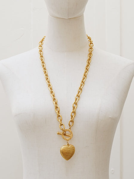 Givenchy heart logo pendant chain necklace (Vintage)