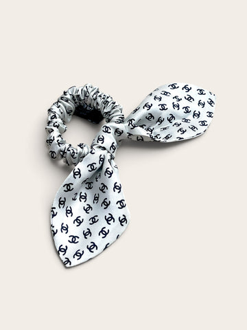 Chanel 2023 silk hair scrunchie (vintage)