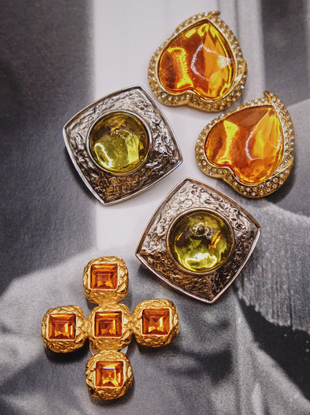 YSL Yves Saint Laurent orange crystals cross pin brooch (Vintage) | on slowness