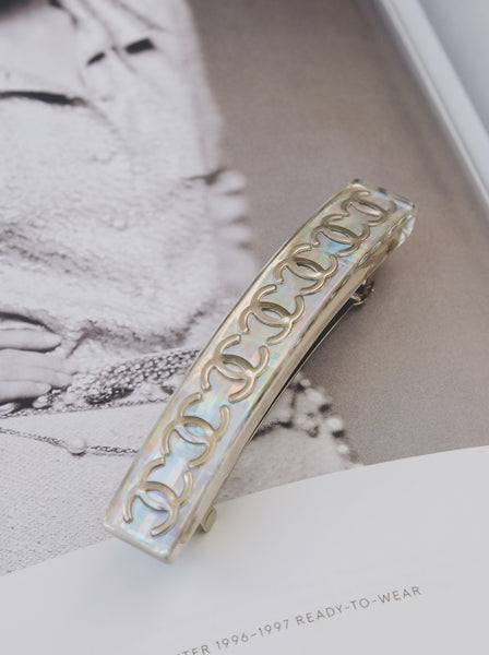 Chanel iridescent 97P hairclip (vintage) | on slowness