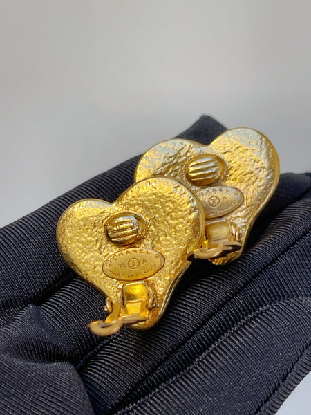 Chanel heart earrings with red gripoix glass (vintage)