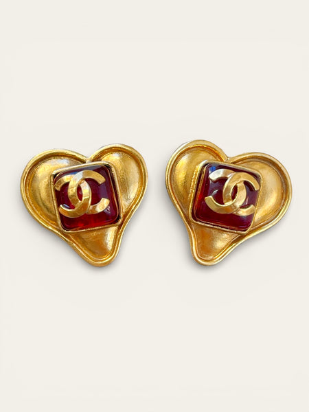 Vintage Chanel red gripoix heart earrings | on slowness