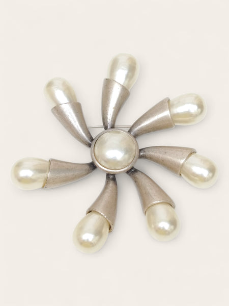 Vintage CHANEL 1999 Cruise Collection Brooch with Massive Faux Pearls