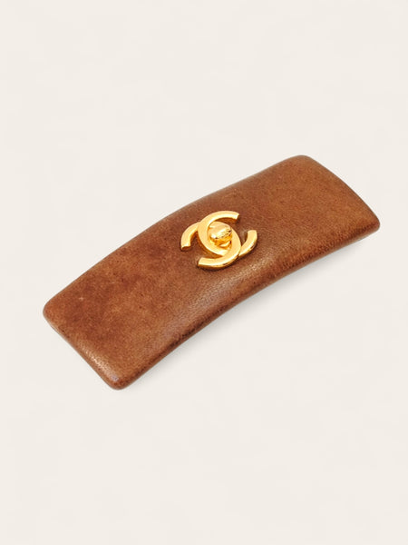 Chanel brown leather CC turnlock hairclip (vintage)