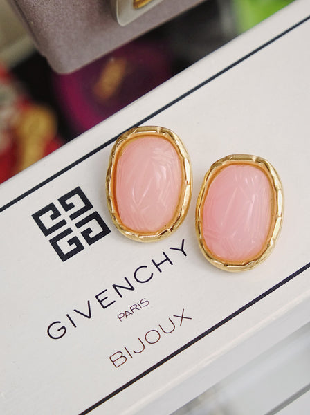 Givenchy pastel pink scarab oval earrings (vintag