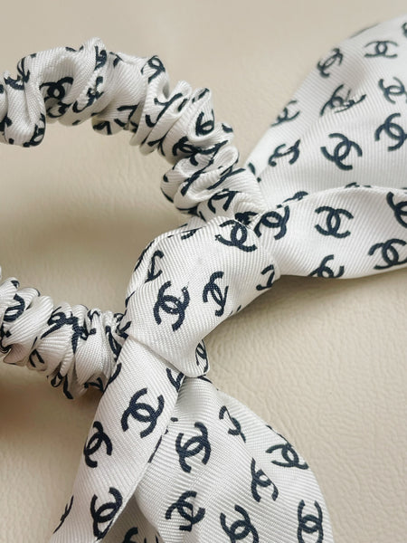 Chanel 2023 silk hair scrunchie (vintage)