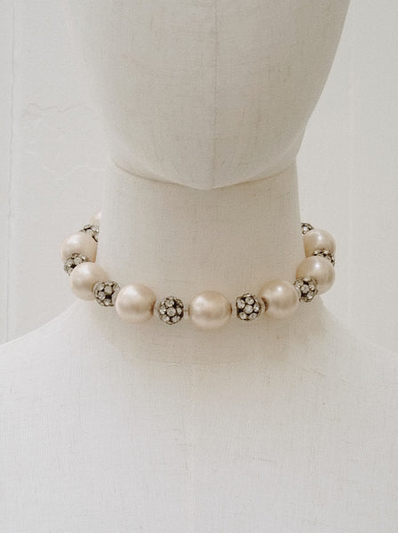 Old glass beads with faux pearls choker Necklace (vintage)