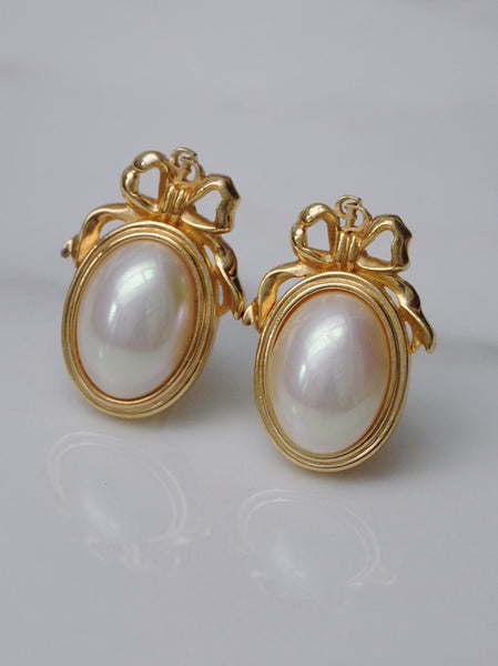 Chr Dior raffia bow imitation pearl earrings (vintage)
