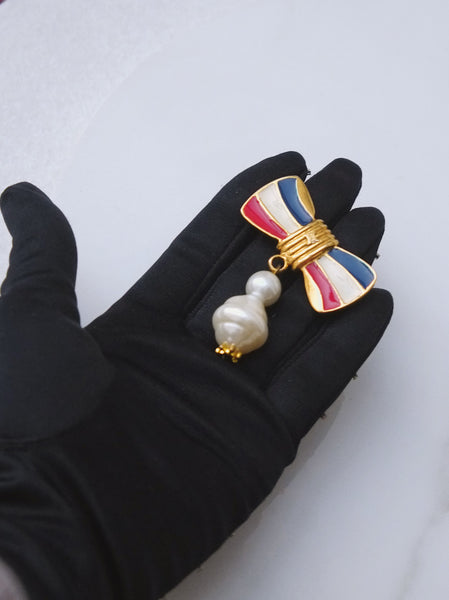 Celine 1989 bow brooch (vintage)