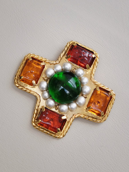 CHANEL gripoix glass cross brooch (vintage)