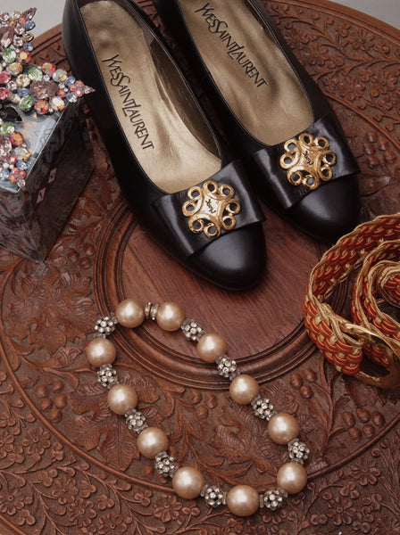 Old glass beads with faux pearls choker Necklace (vintage)