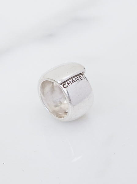 Vintage CHANEL 925 Silver Round Ring, circa early 2000s | on slowness