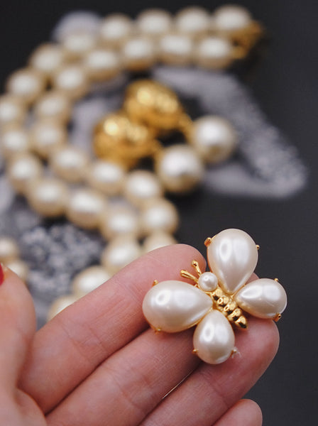 Vintage Marvella faux pearls butterfly brooch | on slowness