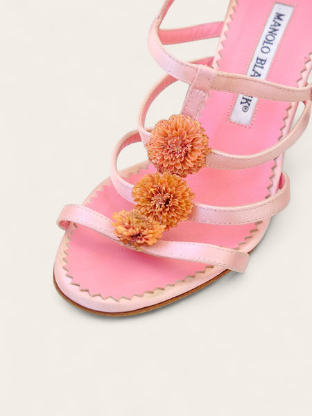 Manolo Blahnik daisies pink satin sandals (Vintage)