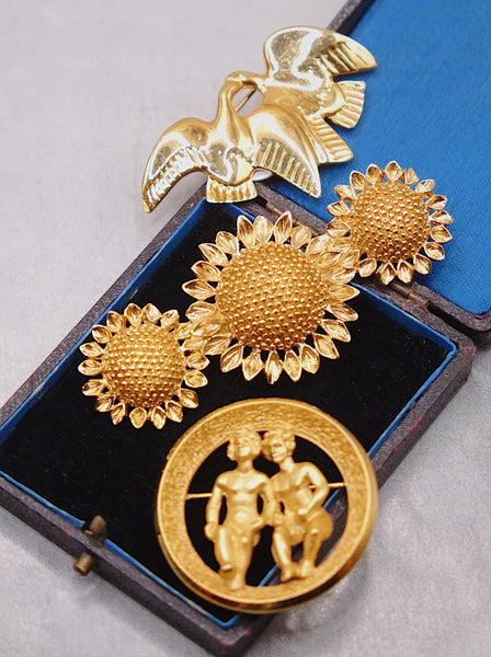 Nina Ricci doves brooch (Vintage)