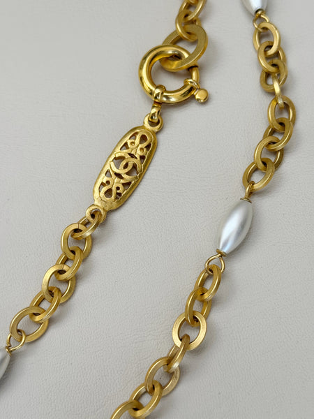 CHANEL golden chain with glass pearls long necklace, circa 1996