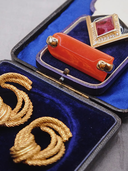 Chr Dior orange 1974 fur clip brooch (Vintage)