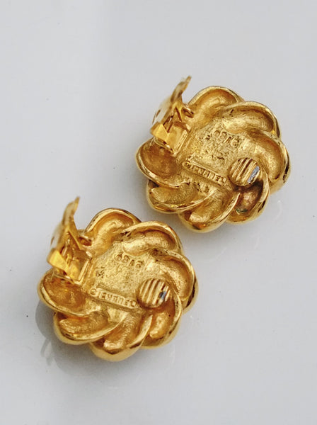 Vintage CHANEL turquoise stone earrings | ON SLOWNESS