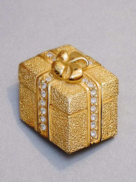 Pre-owned vintage Christian Dior gift box brooch | ON SLOWNESS