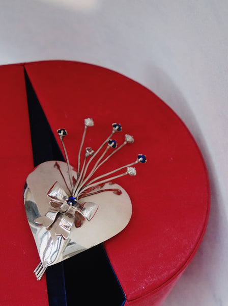 Silver extra large heart brooch (vintage) | ON SLOWNESS
