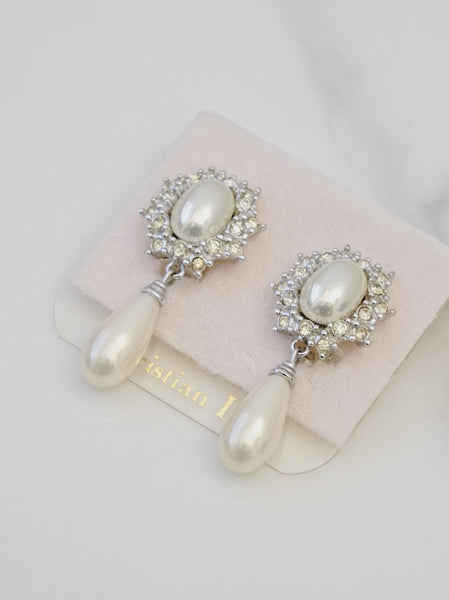 Vintage Christian Dior Faux Pearl Drop Earrings bridal wedding | on slowness