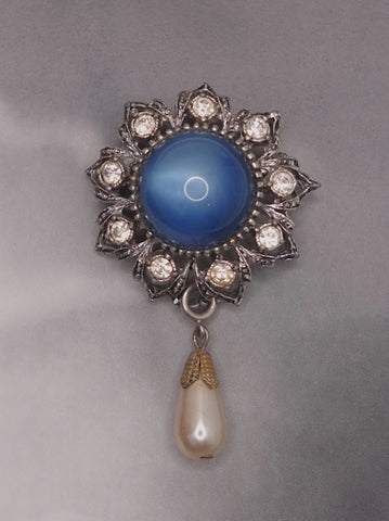 Victorian era look cloudy blue brooch (vintage) | on slowness