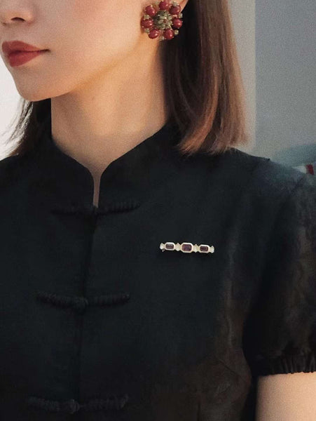 Christian Dior purple crystals bar brooch (Vintage) | on slowness