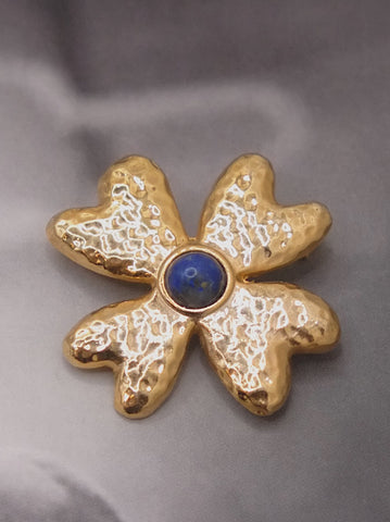 Yves Rocher luck-clover modernism brooch (vintage) | on slowness