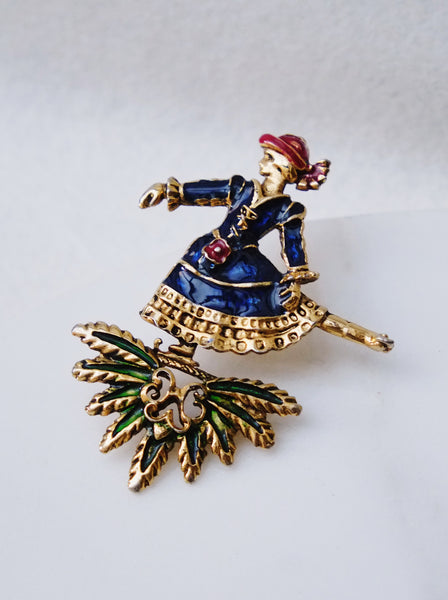 Hermes ice skating girl brooch (vintage) | ON SLOWNESS