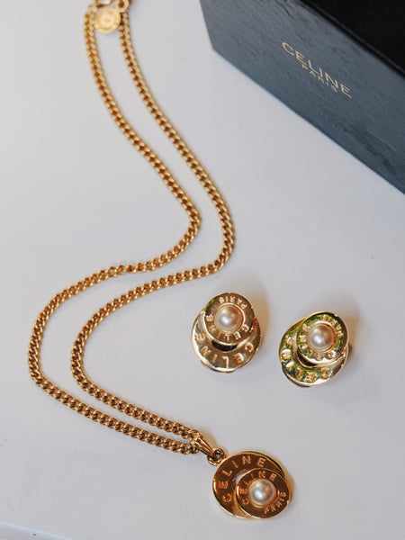 Vintage celine necklace & earrings | ON SLOWNESS