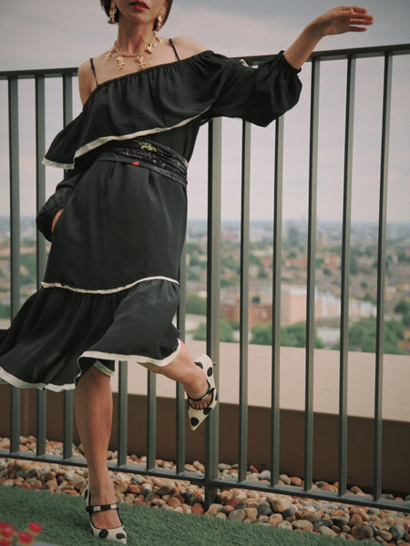 CHANEL raffia bow necklace (vintage)