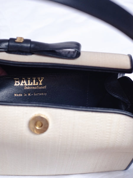 Bally raffia bow handbag (Vintage)