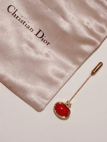 vintage Christian Dior pin brooch | on slowness