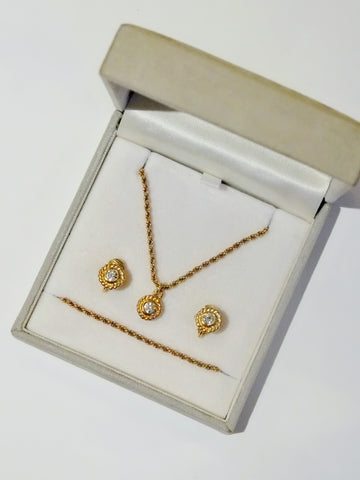 vintage Christian Dior necklace & earrings set | on slowness