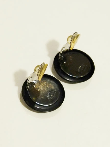 CHANEL black classy clip on earrings (vintage)