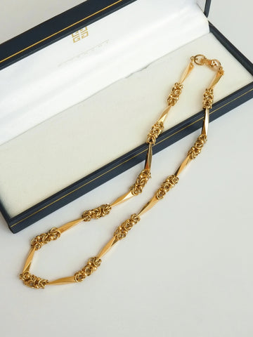 Givenchy chain necklace (Vintage)