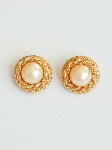 vintage Christian Dior earrings | on slowness