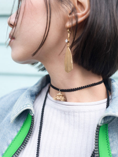 Carriage (Vintage Golden Charm)