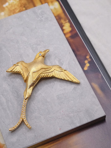 Paille-en-queue golden brooch (vintage)