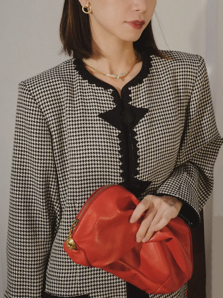 Pre-owned vintage Nina Ricci angel’s wings Swarovski crystals necklace | on slowness