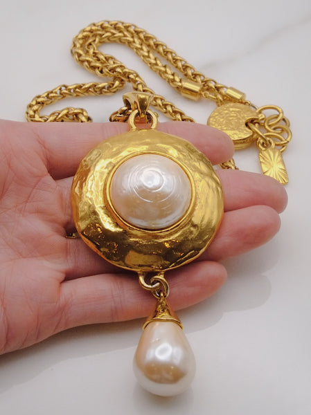 Vintage YSL Yves Saint Laurent faux pearls drop necklace | on slowness