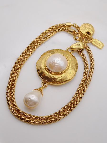 Vintage YSL Yves Saint Laurent faux pearls drop necklace | on slowness