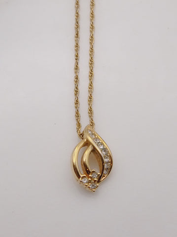 Christian Dior rhinestones raindrop shape necklace (Vintage)